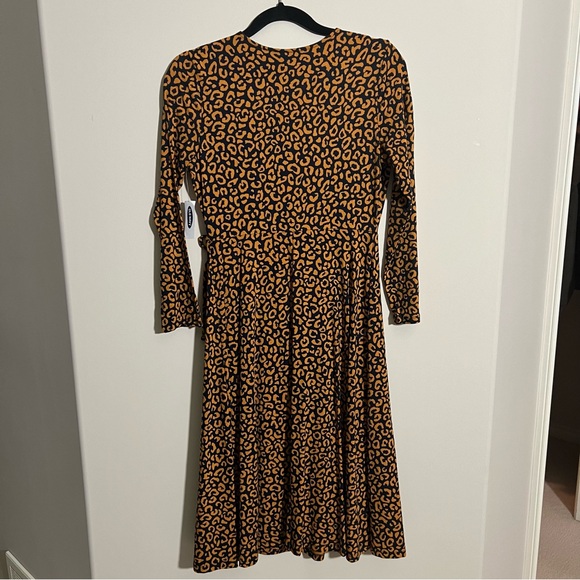 Old Navy leopard dress - Picture 5 of 7